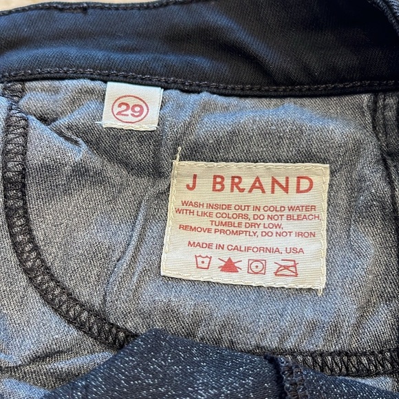 J Brand Curvy Fit Cigarette Leg Jeans (Distressed) | Shadow Black | 29 Waist - Picture 8 of 14